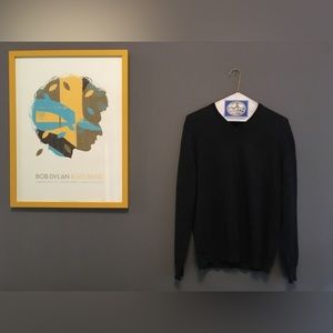 Calvin Klein Dark Gray V-Neck - Small (M)